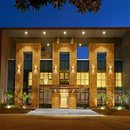 Hotel Shlok Kolhapur Ngoại thất bức ảnh
