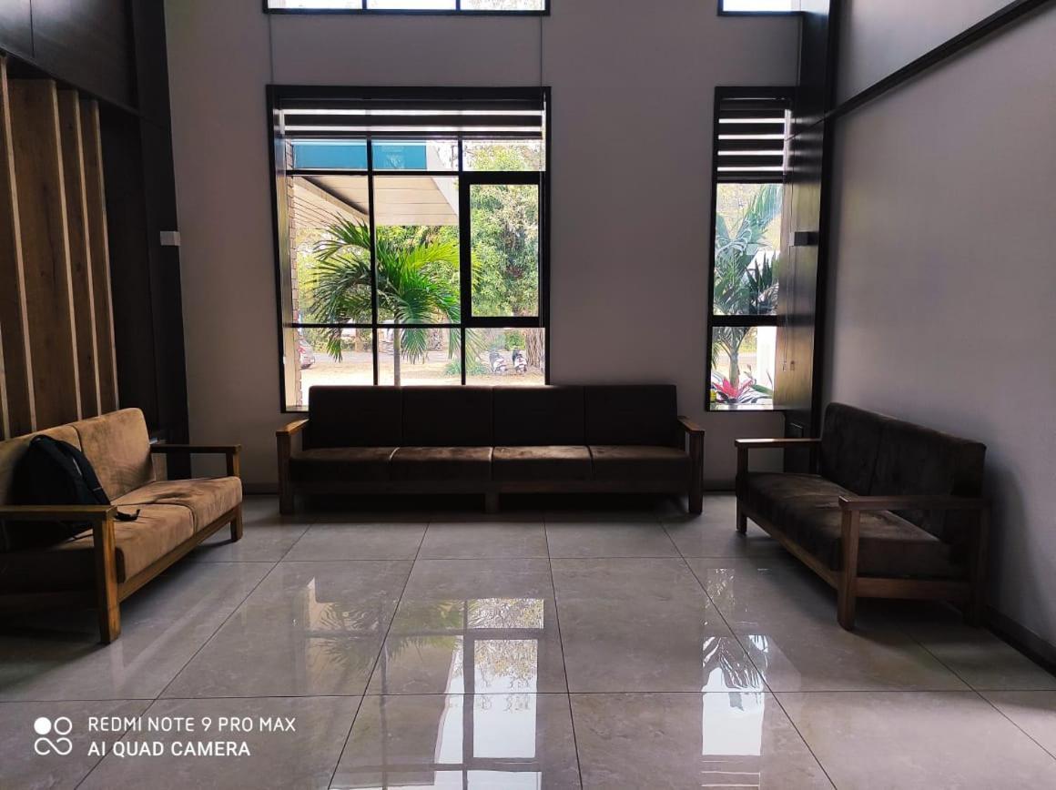 Hotel Shlok Kolhapur Ngoại thất bức ảnh