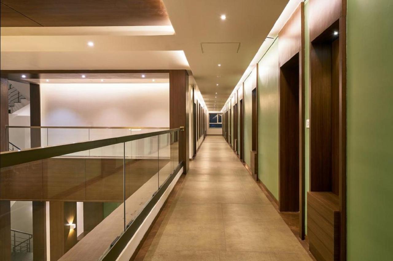 Hotel Shlok Kolhapur Ngoại thất bức ảnh