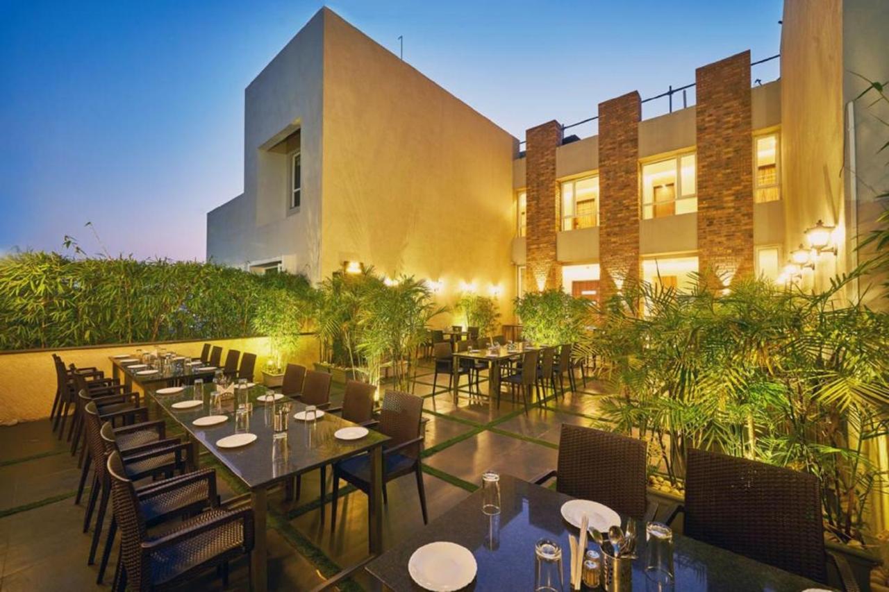 Hotel Shlok Kolhapur Ngoại thất bức ảnh