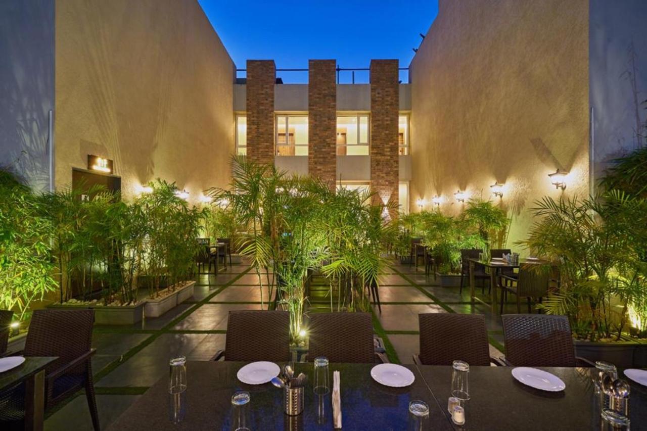 Hotel Shlok Kolhapur Ngoại thất bức ảnh